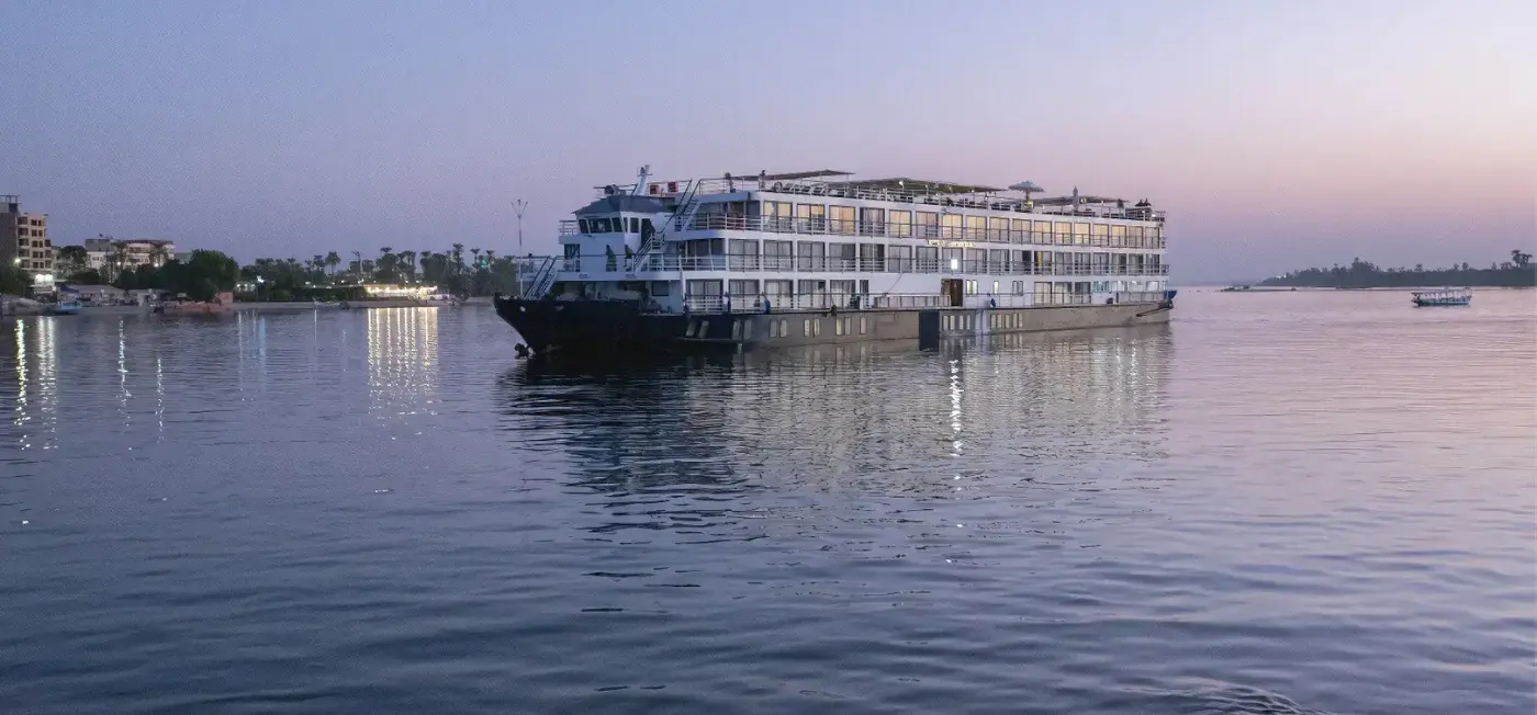 MS Royal Adventure & Club Adventure
